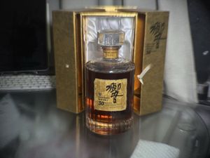 サントリー 響30年の値段と価格推移は？｜35件の売買データから