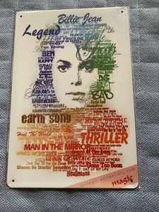 マイケル・ジャクソン サインの値段と価格推移は？｜15件の売買データ