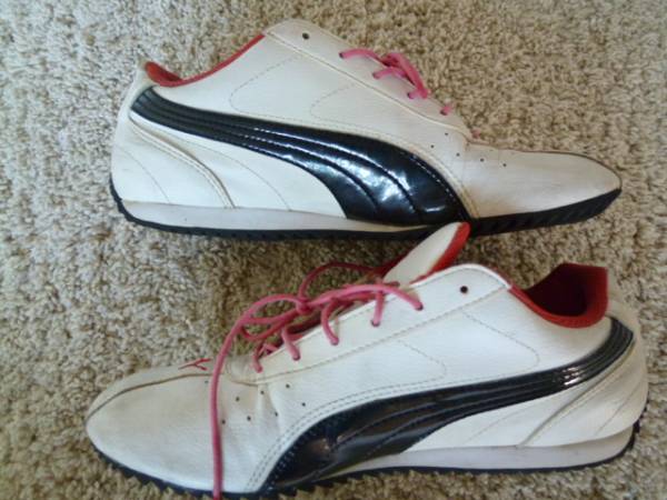 Pumaプーマスニーカー25センチ白 黒 ピンク カラー 25 0cm 売買されたオークション情報 Yahooの商品情報をアーカイブ公開 オークファン Aucfan Com