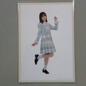 日向坂46の値段と価格推移は？｜3127件の売買データから日向坂46の価値