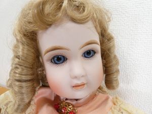 コレクターズドールの値段と価格推移は？｜31件の売買データから