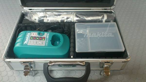 マキタ 充電式 ペンインパクトドライバ TD021DSW ☆新品同様☆_1