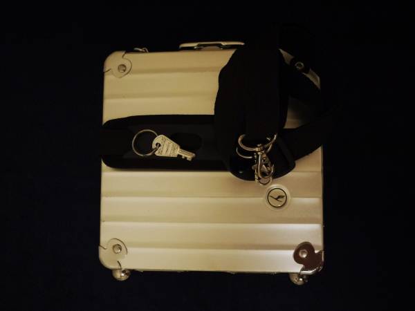 レア！RIMOWA×ルフトハンザ☆ミニアタッシュリモワ最小ピッコロ(リモワ