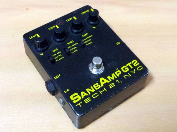 【激安】 TECH21, NYC SANS AMP GT2_1