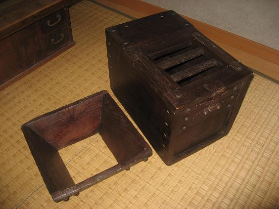 希少民具　江戸時代　漏斗付き銭函（箱）　古味状態良好_2