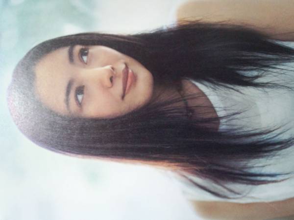 仲間由紀恵 サイン入り写真集 の入札履歴 - 入札者の順位