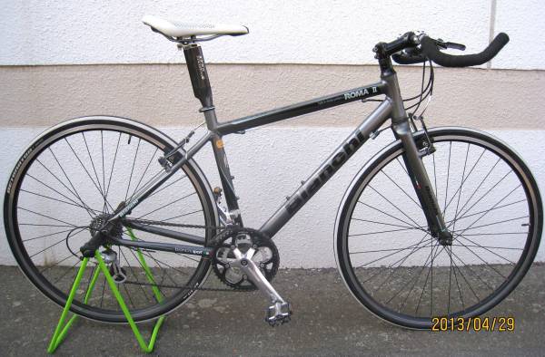 Bianchi ROMA クロスバイク ブルホーン仕様 ROMA～軽快でスポーティな