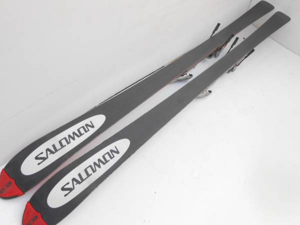 サロモン SALOMON スキー板 SUPERAXE EQUIPE 168cm r☆SALOMON/サロモン SUPERAXE EQUIPE 3V 168cm 900S スキー板(160cm