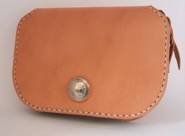ハンドメイドルアーワレット サドルレザー 5￠コンチョ付き M(ミノー