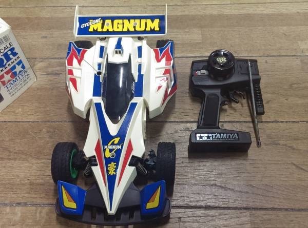 ハイパーラジコン　サイクロンマグナム　当時物貴重品　爆走兄弟レッツ&ゴー　トミー 希少！未使用品！ハイパーラジコン サイクロンマグナム 取説 箱
