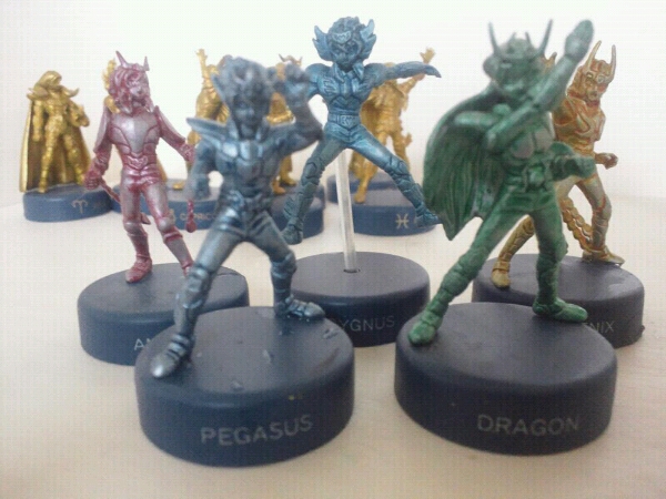 聖闘士星矢シリーズフィギュア14種_2