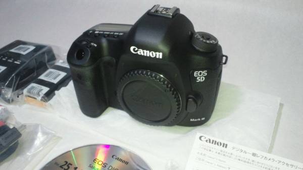 キヤノンデジタル一眼　ＥＯＳ　５Ｄ　Ｍａｒｋ５　ボディー_1
