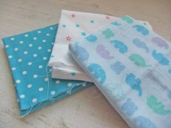Ｗガーゼ*生地はぎれセット　ぞう/ランダムスター/ドット(水色)_1