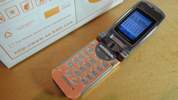au C1002S SonyEricsson 本体 同然 オレンジ 入手困難 激レアの入札 