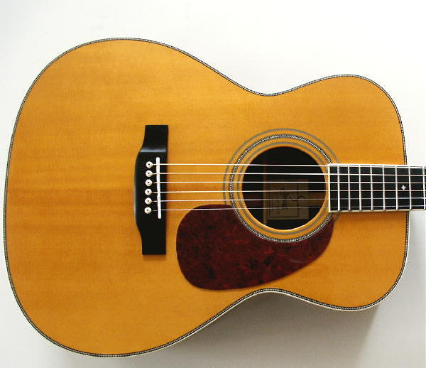 美品！S.yairiの小振りなアコギ 「YOE-28/N （オール単板）」♪(S