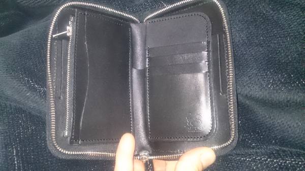 ALZUNI アルズニ ミドルウォレット サード ファニー ケイシイズ ALZUNI