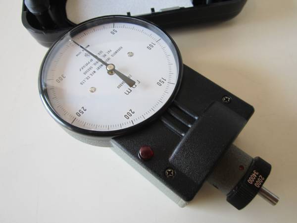 ◇クラモト D形 携帯式回転計 D-3 ハンドタコメーター 34000rpm(回転計 