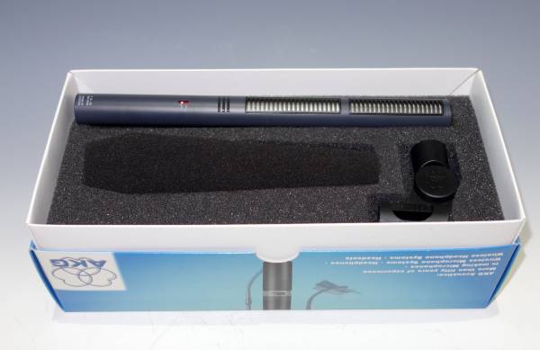 AKG ショットガンマイク C568B 上物(プロ用、業務用)｜売買された