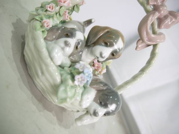N93リヤドロ 三つ子の仔犬 1441 インテリア雑貨 仔犬 磁器製 置物 ☆レア・廃版品☆ LLADRO リヤドロ 三つ子の仔犬 1441(リヤドロ)｜売買