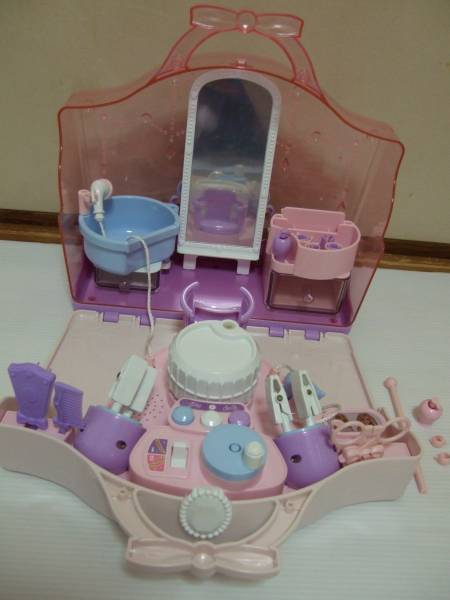 タカラトミー リカちゃん プリンセスカール ヘアサロン 07 ハウス 建物 売買されたオークション情報 Yahooの商品情報をアーカイブ公開 オークファン Aucfan Com