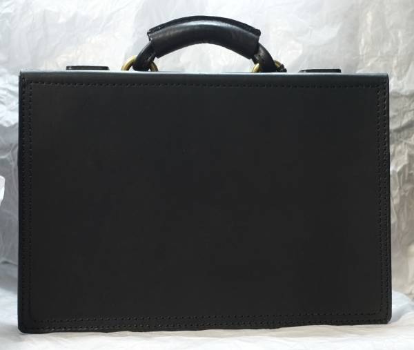 HERZヘルツ特注 パイロットケース A4 黒 本革鞄 絶版マチ8 中古