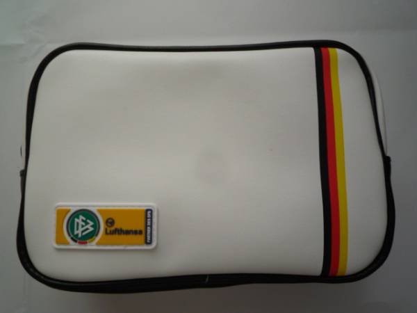 ルフトハンザ航空◆ビジネスクラス◆W杯仕様アメニティーポーチ_2