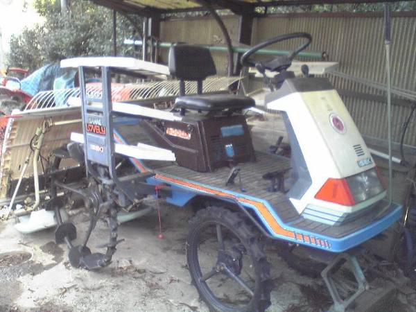田植え機 田植機 イセキ さなえラブリー 600DX 6条植 タイヤ付き(車体