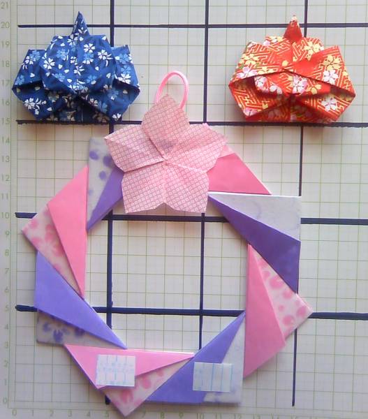 折り紙 壁面飾り 3月 桃の節句 ひな祭り お雛様 リース 折り紙 千代紙 売買されたオークション情報 Yahooの商品情報をアーカイブ公開 オークファン Aucfan Com