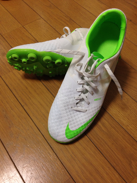 ナイキ Fc247 ボンバ フィナーレ 28cm 28 0cm 売買されたオークション情報 Yahooの商品情報をアーカイブ公開 オークファン Aucfan Com