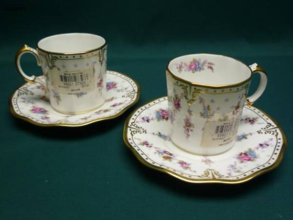 未使用品●エリザベス気分で●Royal Antoinetteデミタス　ペアで