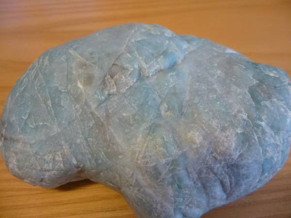 希少！糸魚川翡翠原石 ヒスイ 海岸標石 青緑色コバルト944g(原石