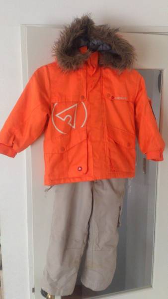 AIR WALK(エアウォーク)子ども/ジュニアスキーウェア★手袋つき_1