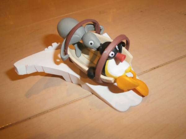 ピングーそり乗り物アザラシ君と雪遊び フィギュアおもちゃ女男 乗り物 売買されたオークション情報 Yahooの商品情報をアーカイブ公開 オークファン Aucfan Com