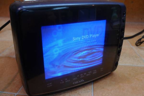 □日立◇6インチ ポータブルテレビ GILVA【C6-GL50】□(ポータブル