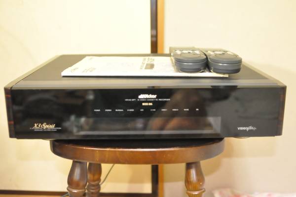 □【美品】VICTOR ビクター HR-X3 Spirit S-VHS デッキ(S-VHSビデオ