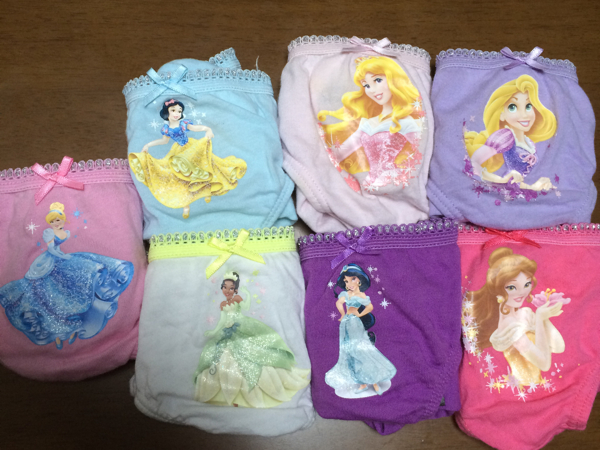 H M ディズニープリンセス パンツ サイズ2 4歳 100cm 7枚組 女の子用 売買されたオークション情報 Yahooの商品情報をアーカイブ公開 オークファン Aucfan Com