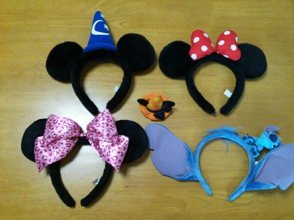 ディズニーランド ミッキーミニーカチューシャ 帽子 まとめ売 その他 売買されたオークション情報 Yahooの商品情報をアーカイブ公開 オークファン Aucfan Com