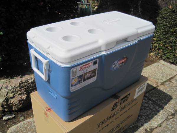コールマン・ エクストリームクーラー70ＱＴ　新品　訳あり_1