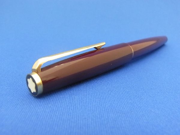 万年筆☆モンブラン ペン先刻印無し えんじ色 made in GERMANY