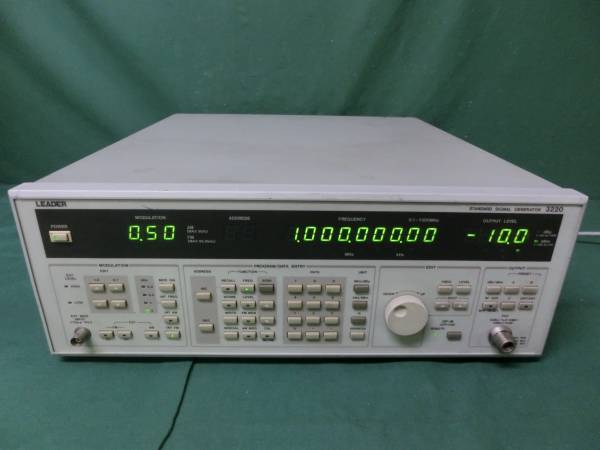 LEADER 3220 シグナルジェネレーター標準信号発生器リーダー電子ジャンク ☆リーダー電子 3220 SIGNAL GENERATOR 信号発生器 LEADER