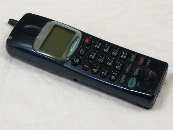 NTT DoCoMo デジタル・ムーバ N203 HYPER(携帯電話)｜売買された
