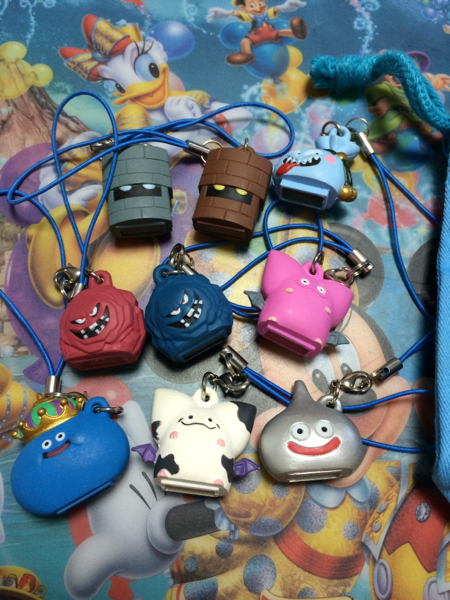 新品！ドラクエメモリーキャップコレクション9個。おまけ巾着
