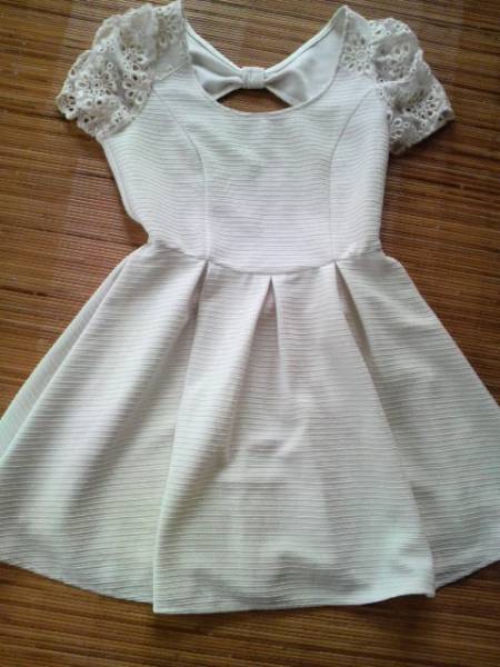 ワンウェイ バイバイ レースリボンワンピース 白 ワンウェイ 売買されたオークション情報 Yahooの商品情報をアーカイブ公開 オークファン Aucfan Com