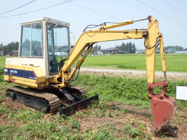 実働】小松製作所/コマツ キャビン付ユンボ PC15-2 売切り!(建設機械 