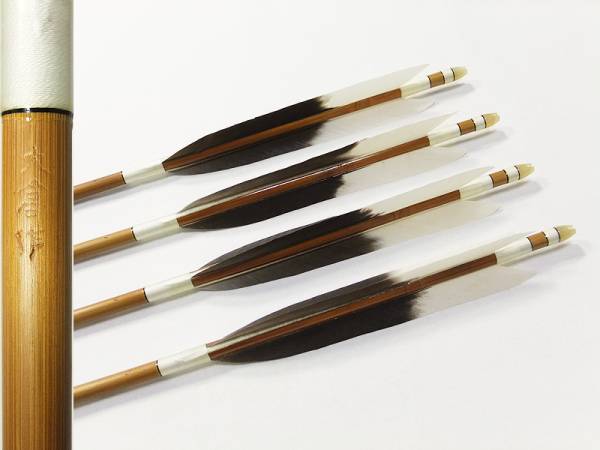 A191弓道【竹矢 大倉作 高薄美尾 四ツ矢 981mm】(弓道)｜売買された 