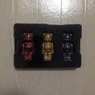 ベアブリック BE@RBRICK EAMES（イームズ）100％ 3体セット