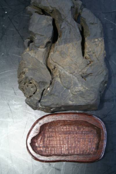 （美）水石　加茂川石　風穴