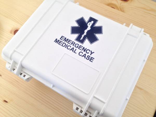 防水 防塵 ペリカン エマージェンシーメディカルケース ハードケース 売買されたオークション情報 Yahooの商品情報をアーカイブ公開 オークファン Aucfan Com