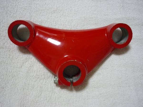 ＭＶ　アグスタ　ＡＧＵＳＴＡ　７５０Ｓ　アッパーブラケット