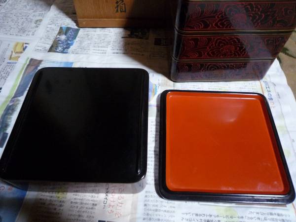 ■魁　輪島塗　上物　沈金牡丹絵　四段重（保存箱付）_3